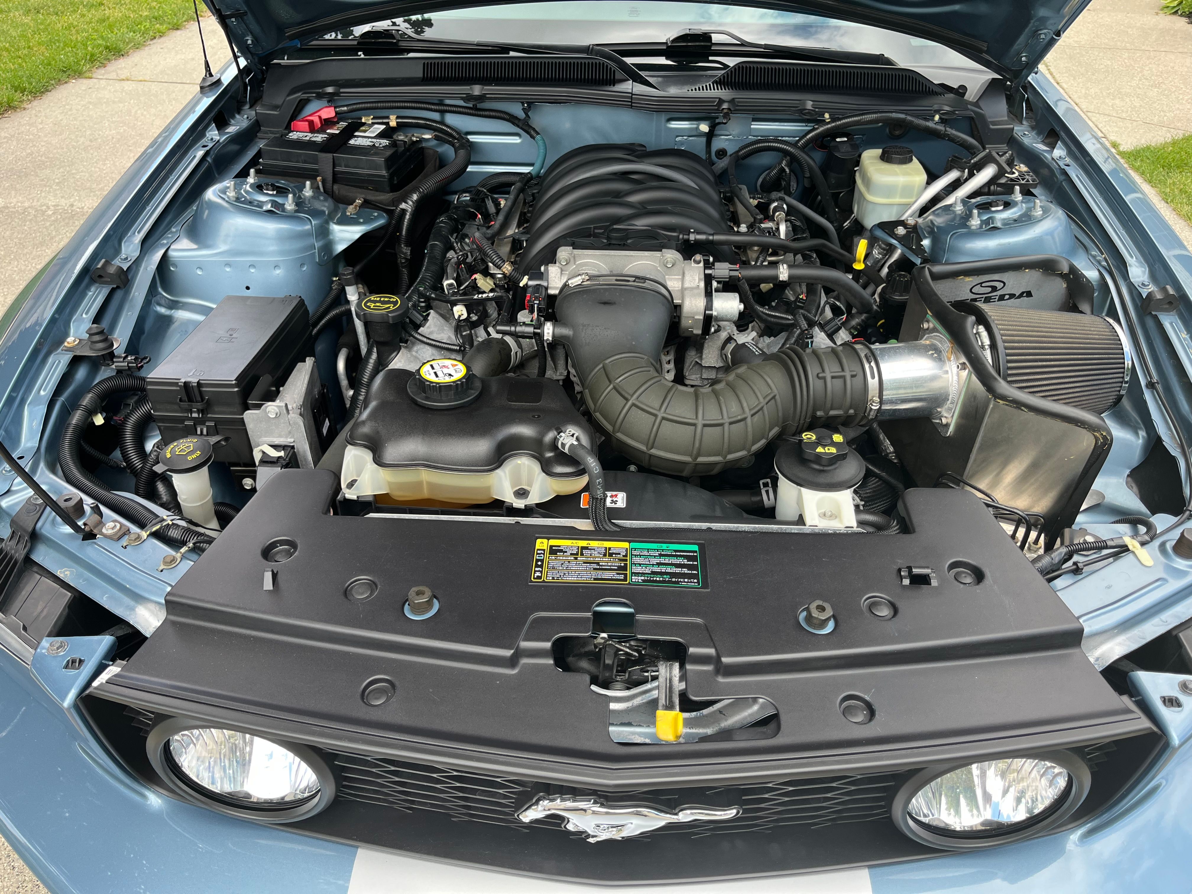 Used 2005 Ford Mustang GT Premium RWD image 10