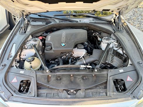 Used 2015 BMW 528i Sedan RWD image 23