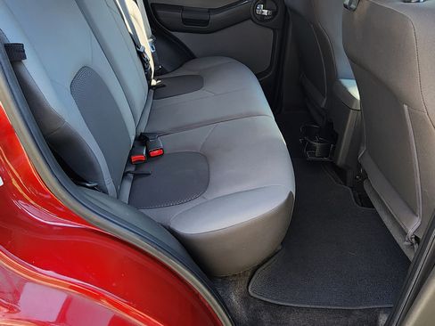 Used 2011 Nissan Xterra S w/ 4X4 Value Package image 9