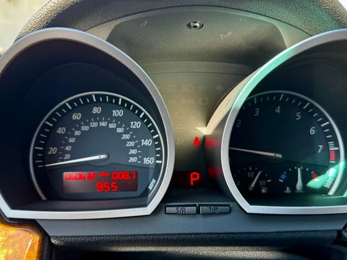 Used 2007 BMW Z4 3.0si image 10