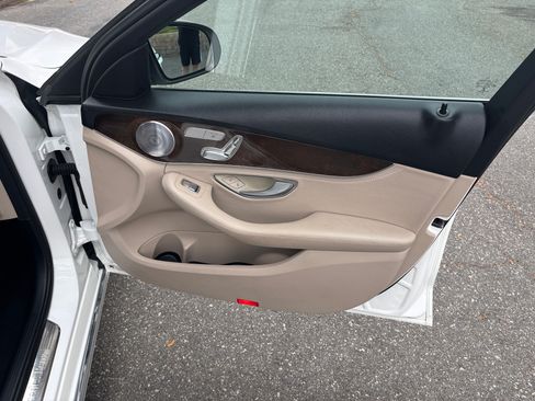 Used 2016 Mercedes-Benz C 300 Sedan image 23
