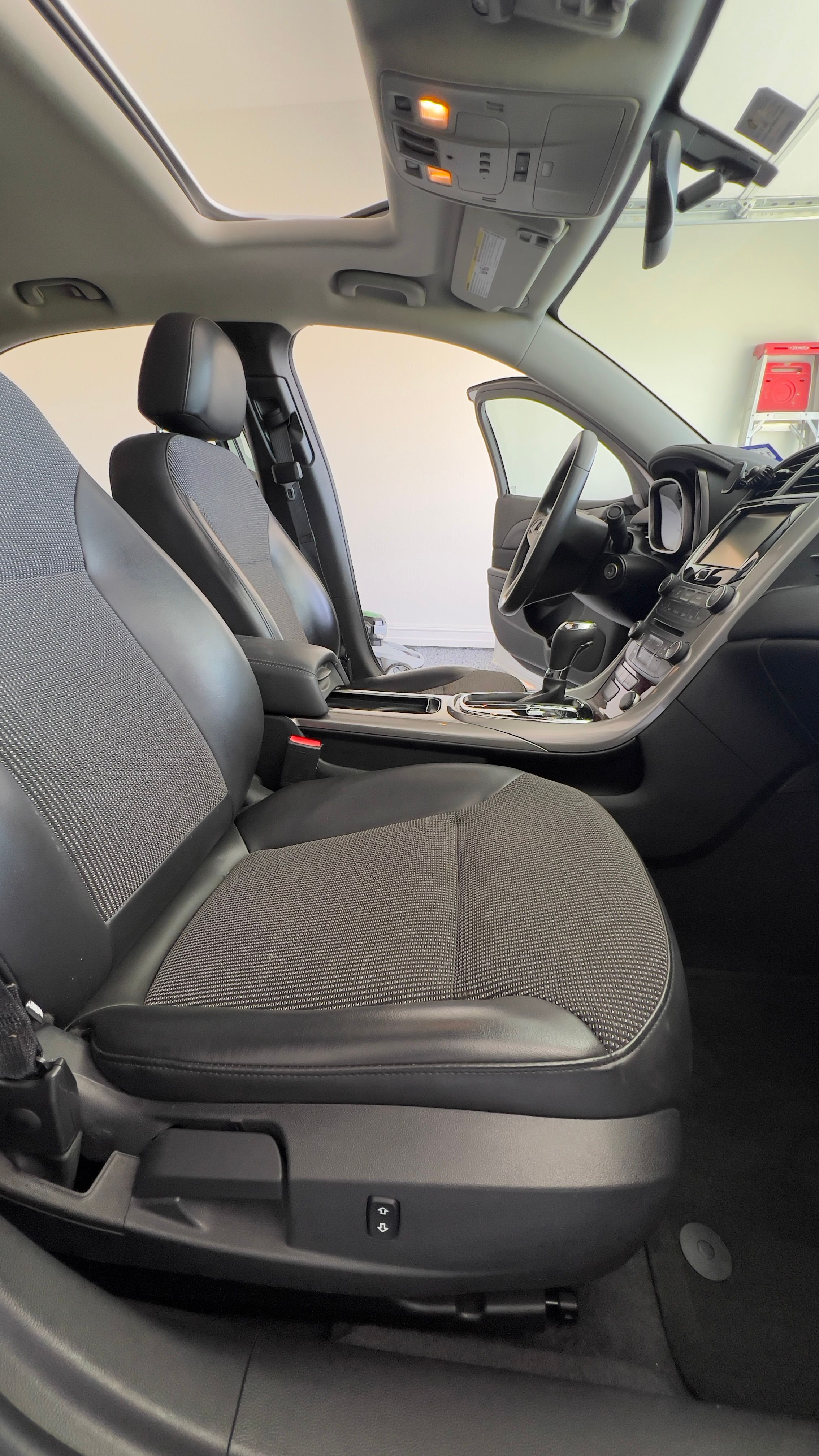 Used 2013 Chevrolet Malibu LT w/ Power Convenience Package FWD image 28
