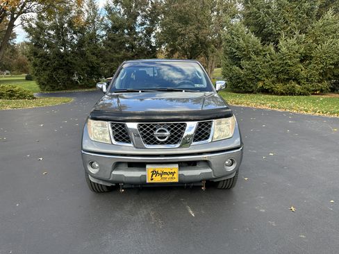 Used 2007 Nissan Frontier NISMO image 10