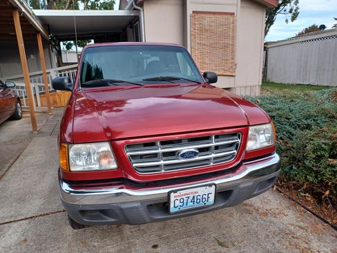 Used 2001 Ford Ranger 2WD SuperCab image 2
