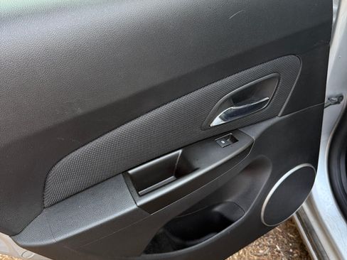 Used 2014 Chevrolet Cruze LT w/ All-Star Edition image 17