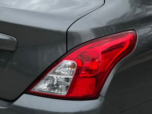 Used 2016 Nissan Versa S image 14