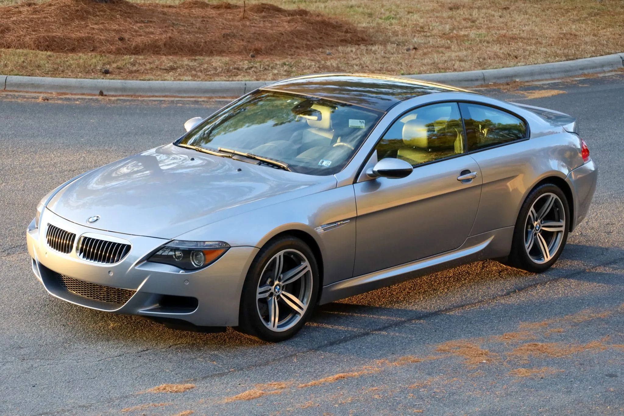 Used 2007 BMW M6 Coupe RWD image 4