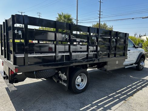 Used 2023 RAM 5500 Tradesman image 5