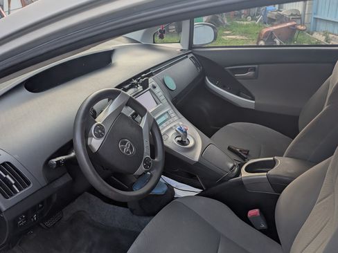 Used 2012 Toyota Prius Three w/ Solar Roof Pkg image 4