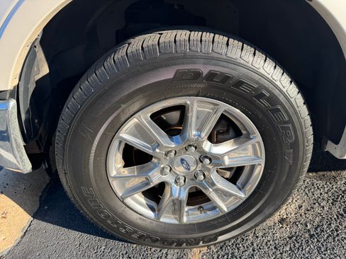 Used 2015 Ford F150 Lariat AWD/4WD image 23