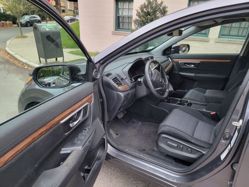 Used 2020 Honda CR-V EX image 8