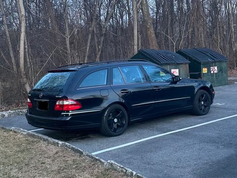 Used 2006 Mercedes-Benz E 350 4MATIC Wagon image 4