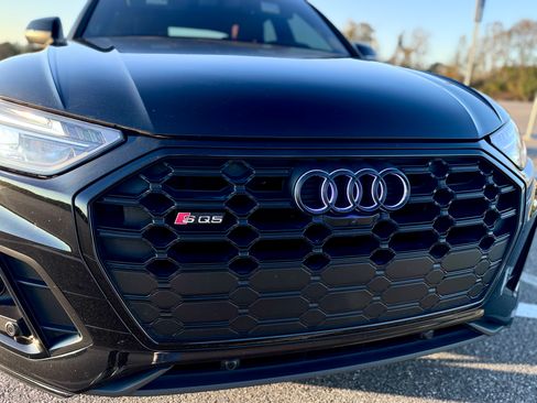 Used 2023 Audi SQ5 Premium Plus w/ Premium Plus Package image 17