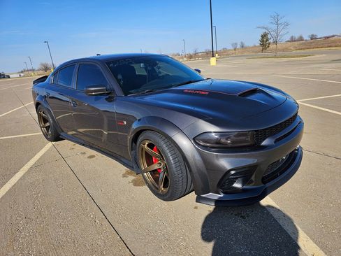Used 2020 Dodge Charger Scat Pack image 12