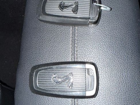 Used 2019 Ford Mustang Shelby GT350 w/ Technology Package image 14