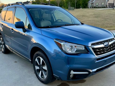 Used 2018 Subaru Forester 2.5i Limited image 9