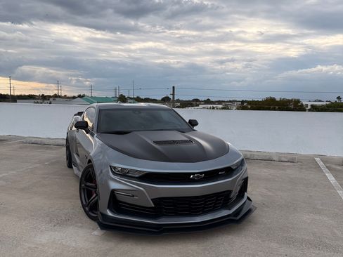 Used 2023 Chevrolet Camaro SS image 5