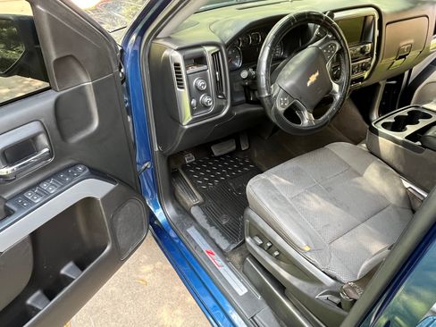 Used 2017 Chevrolet Silverado 1500 LT w/ All Star Edition image 18