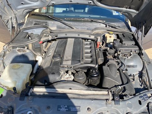 Used 2000 BMW Z3 2.5i image 6