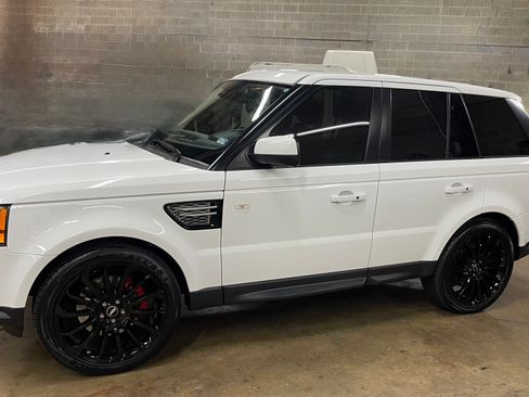 Used 2012 Land Rover Range Rover Sport HSE LUX image 11