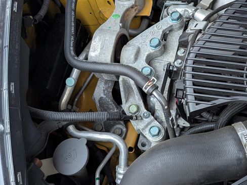 Used 2017 Nissan Juke SV image 22