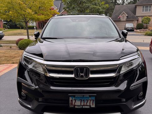 Used 2019 Honda Pilot Elite image 2
