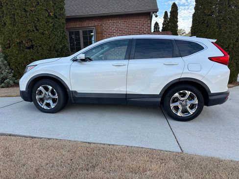 Used 2018 Honda CR-V EX image 1