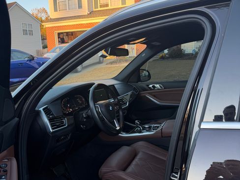 Used 2023 BMW X5 xDrive40i w/ Premium Package image 15