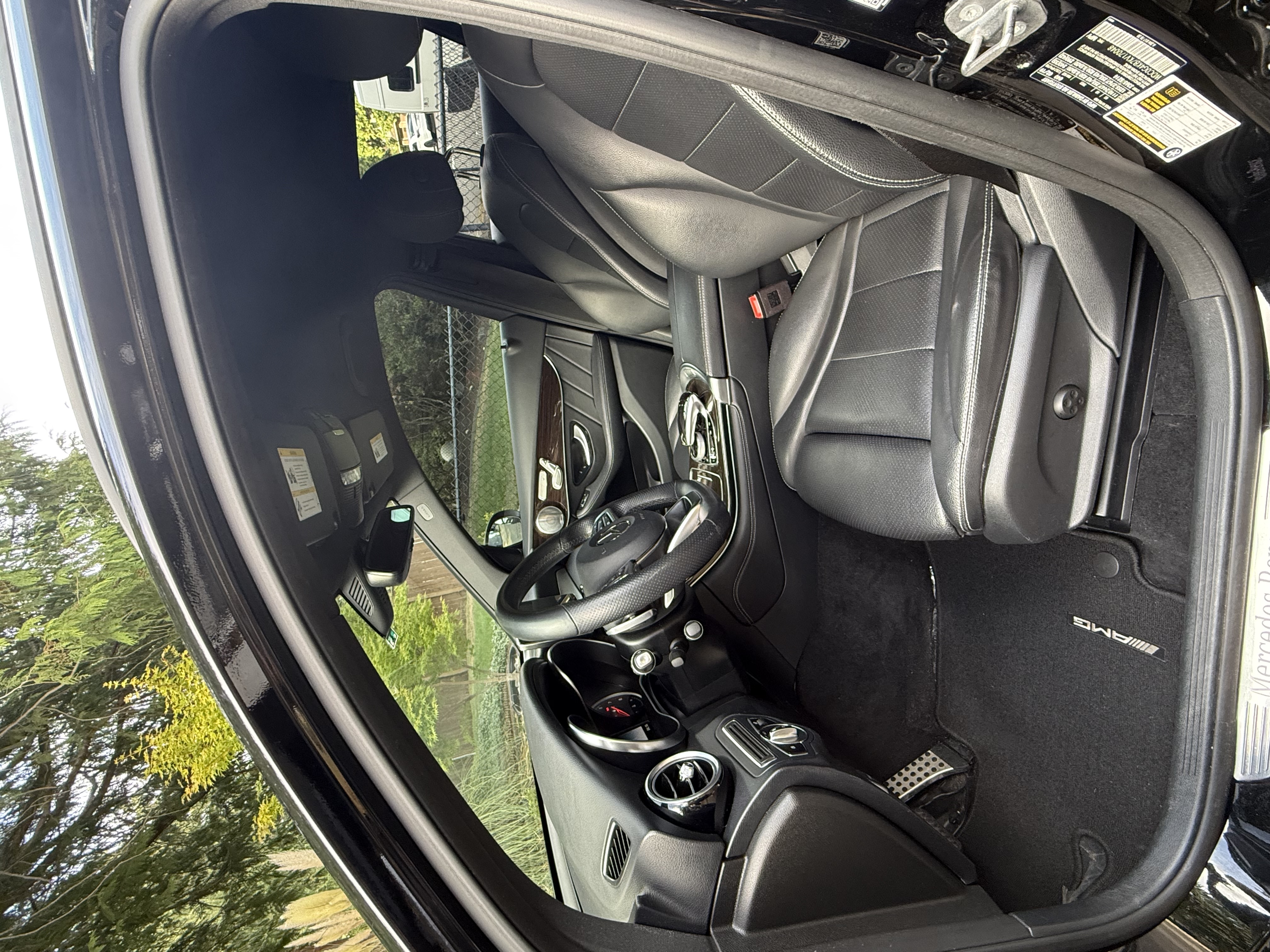 Used 2019 Mercedes-Benz GLC 300 4MATIC image 18