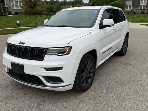 Used 2018 Jeep Grand Cherokee High Altitude AWD/4WD image 1