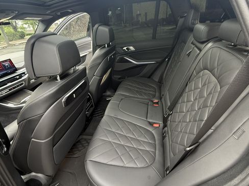 Used 2025 BMW X5 M60i w/ Climate Comfort Package AWD/4WD image 11