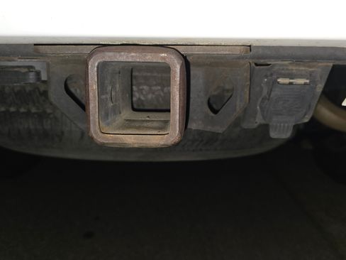 Used 2010 Ford Expedition EL XLT image 15