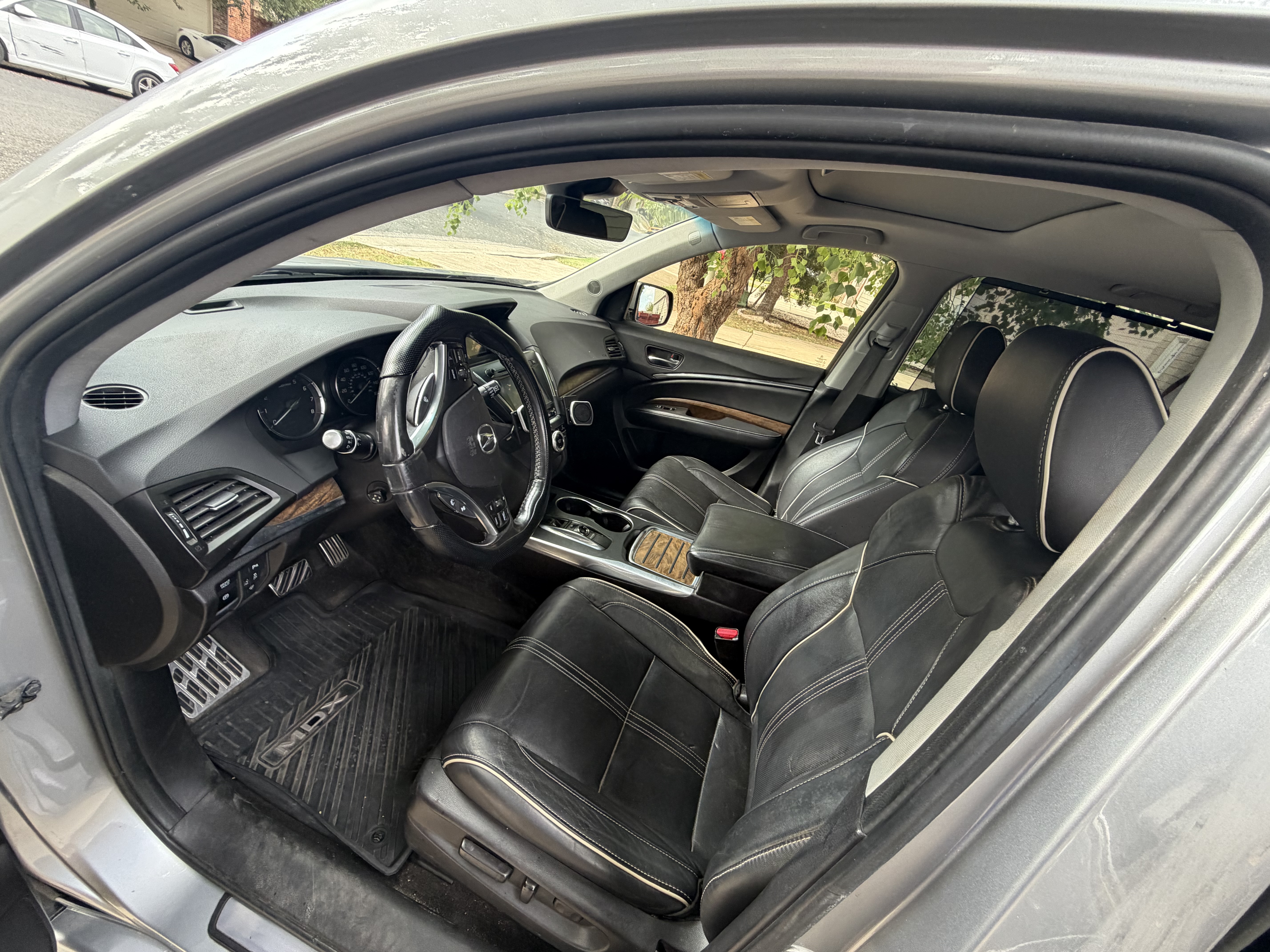 Used 2018 Acura MDX w/ Advance Package AWD/4WD image 8