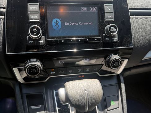 Used 2017 Honda CR-V LX image 15