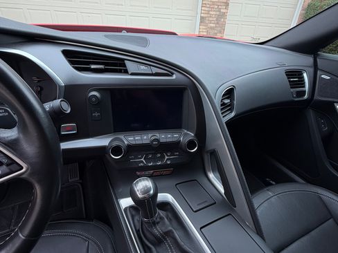 Used 2019 Chevrolet Corvette Z06 w/ Battery Protection Package image 20