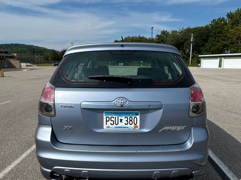 Used 2006 Toyota Matrix XR w/ Extra Value Pkg 1 FWD image 6