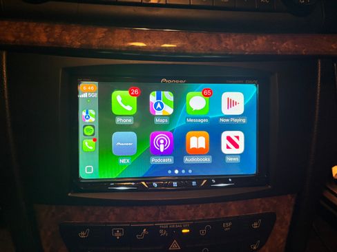 Used 2008 Mercedes-Benz E 550 Sedan image 13