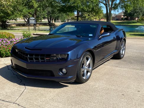 Used 2013 Chevrolet Camaro SS w/ RS Package image 4