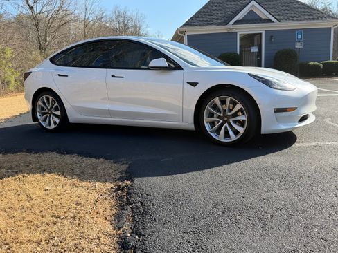 Used 2021 Tesla Model 3 Long Range image 6