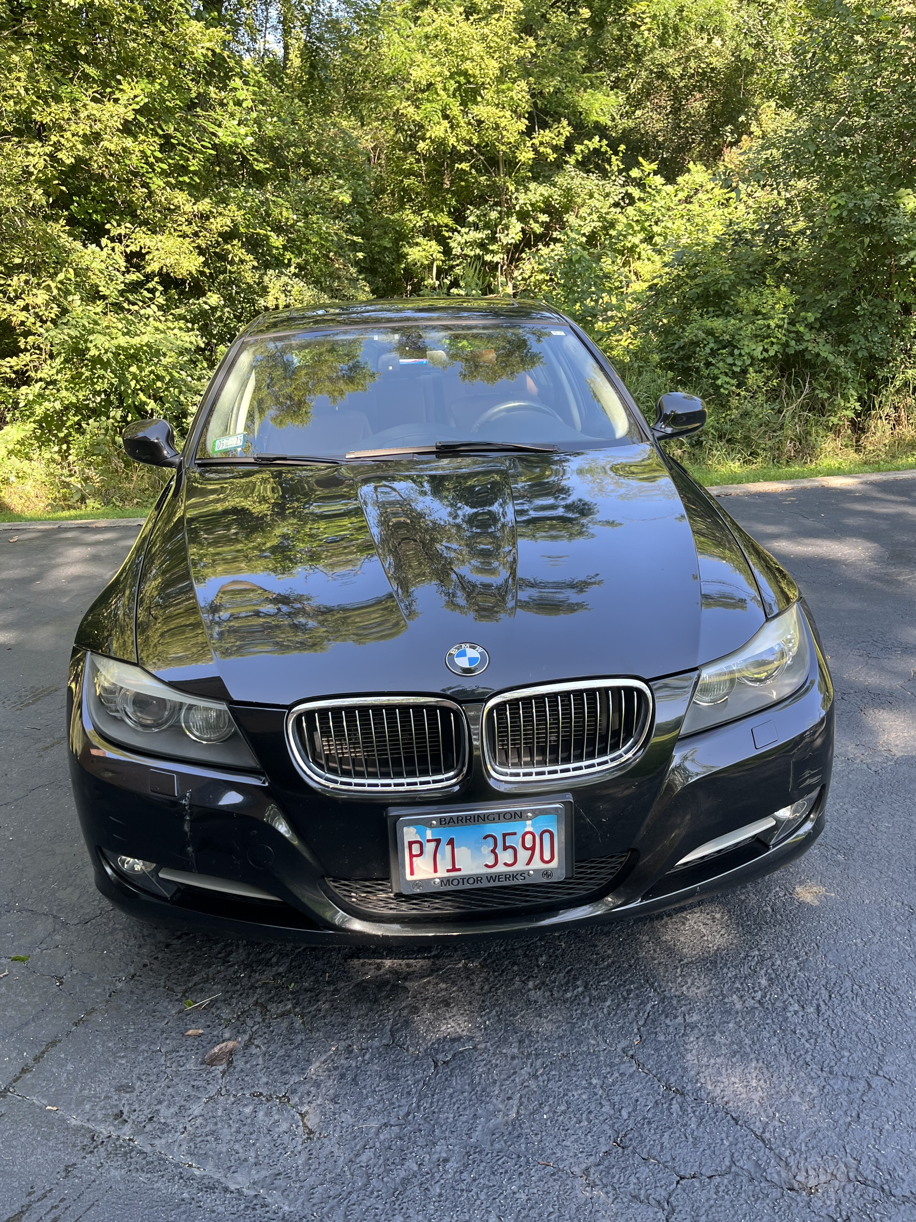 Used 2011 BMW 335i xDrive Sedan AWD/4WD image 1
