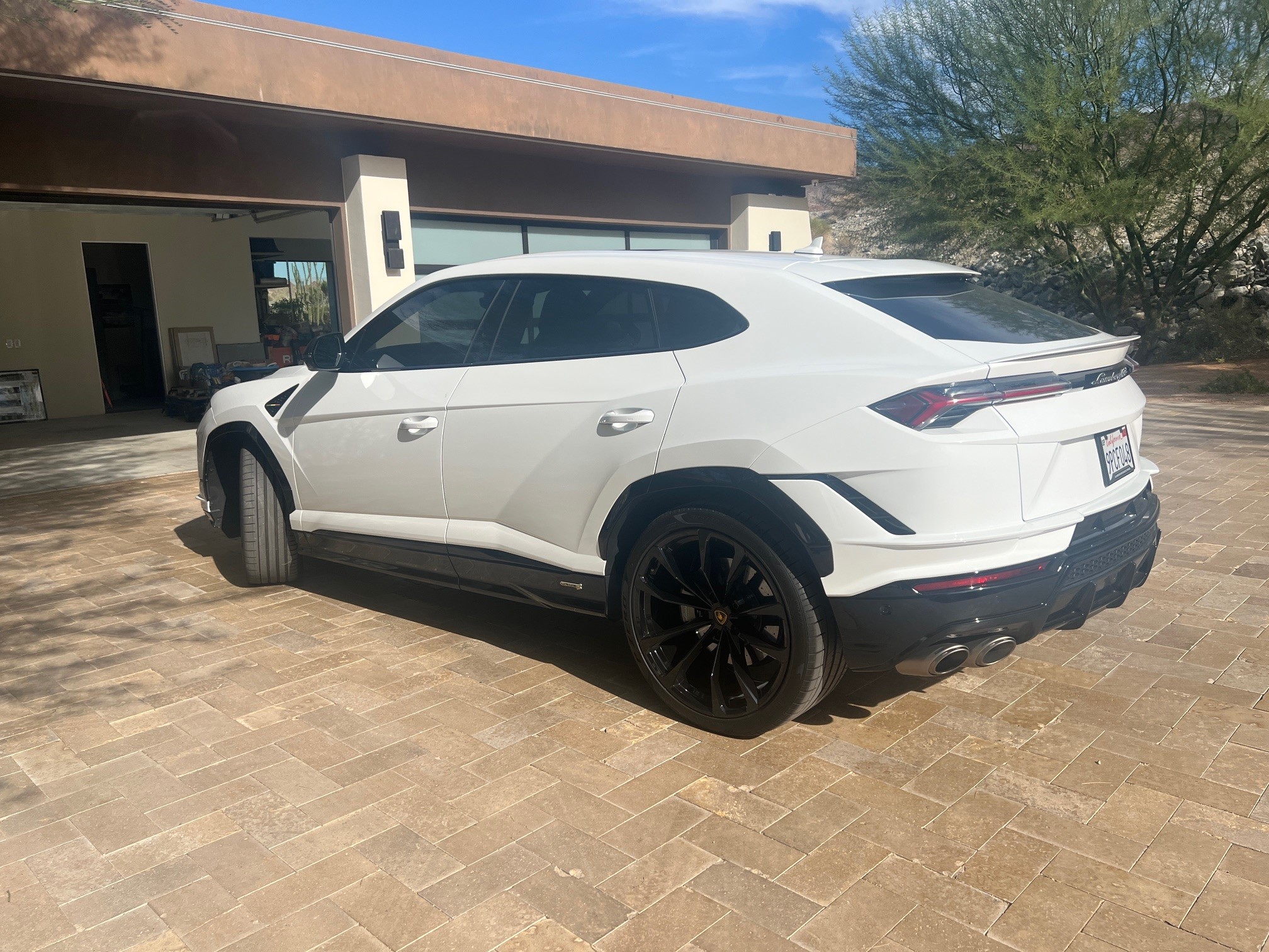 Used 2024 Lamborghini Urus S AWD/4WD image 9