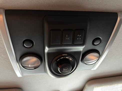 Used 2014 Toyota FJ Cruiser Sport Utility 2D w/ Trail Teams Ultimate Edition image 18