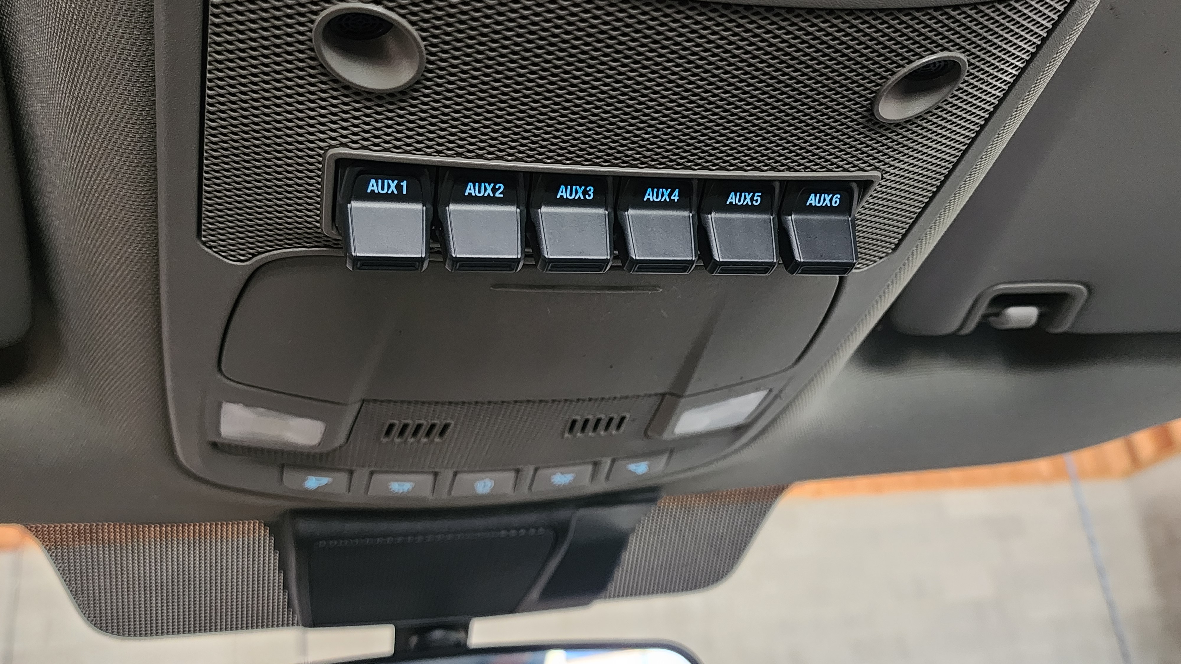 Used 2022 Ford F450 XL w/ Power Equipment Group AWD/4WD image 11