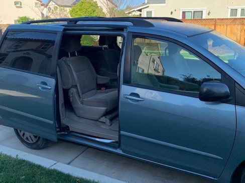 Used 2008 Toyota Sienna LE image 13