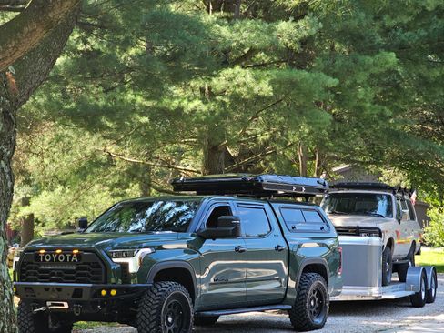 Used 2023 Toyota Tundra Limited w/ TRD Off-Road Package image 13