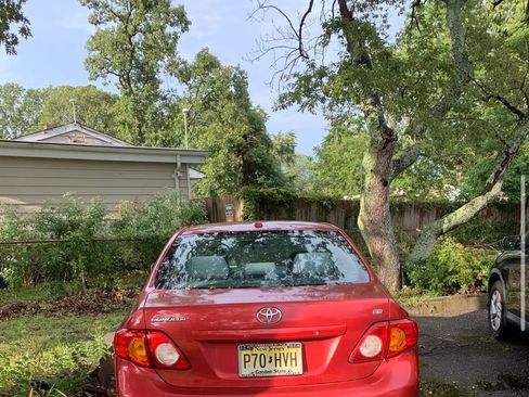 Used 2010 Toyota Corolla image 6