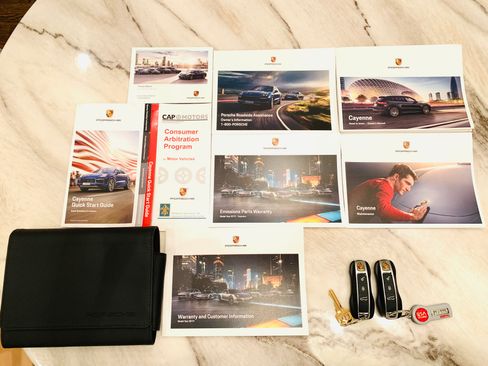 Used 2019 Porsche Cayenne image 22