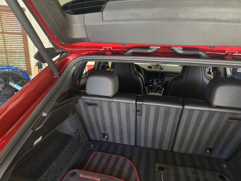 Used 2023 Porsche Cayenne Turbo GT image 6