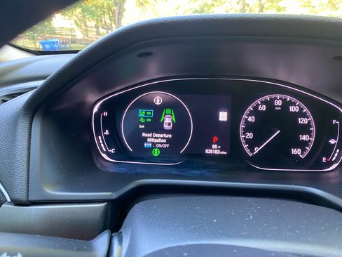 Used 2018 Honda Accord LX image 25