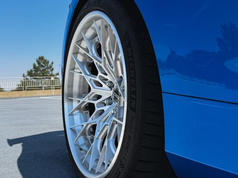 Used 2024 Chevrolet Corvette Z06 w/ Z07 Performance Package RWD image 8